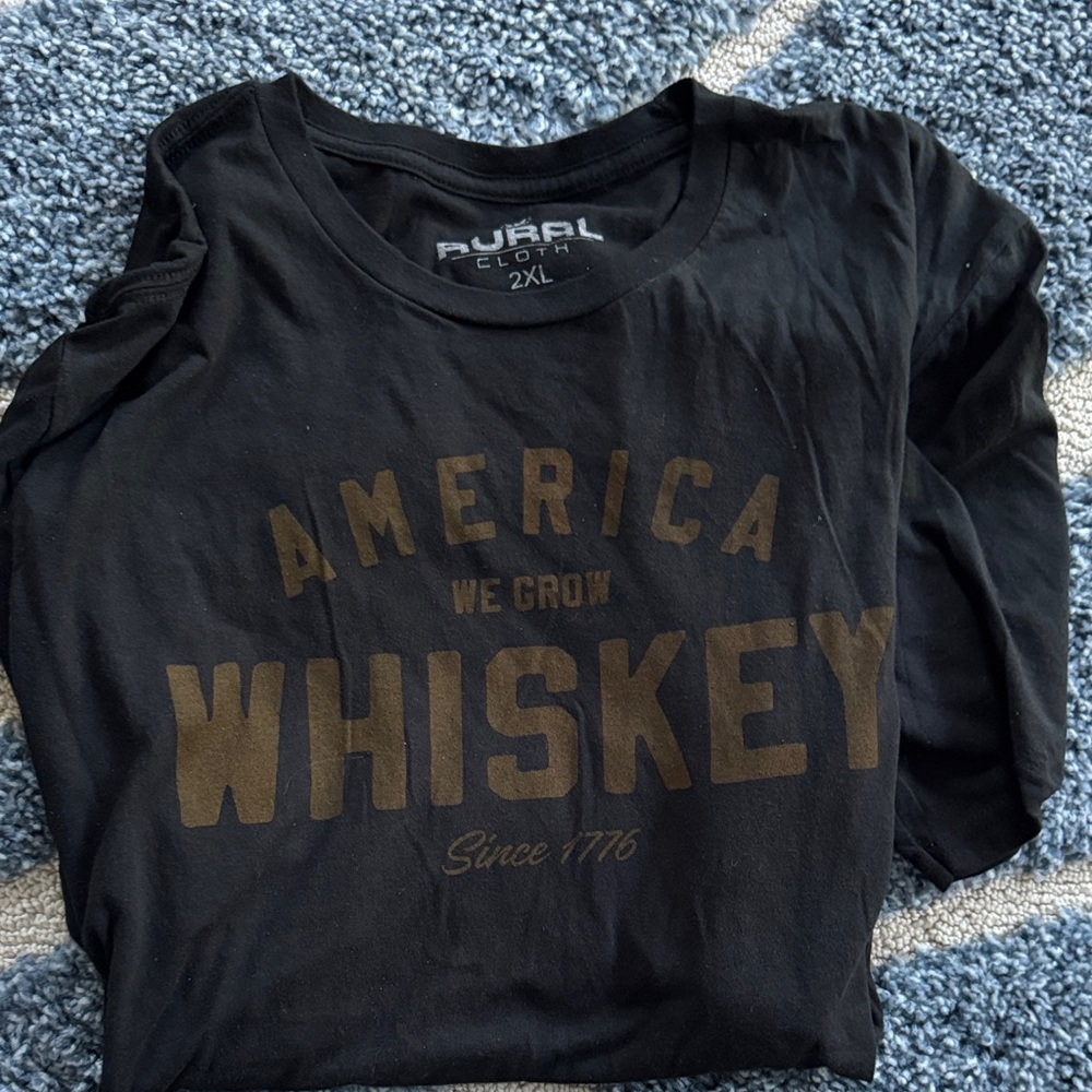 Gently used RuralCloth Black T-Shirt for Men